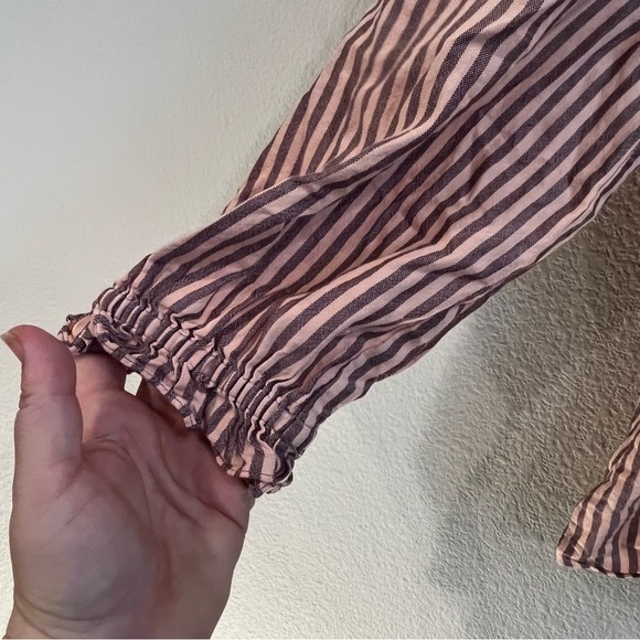 Madewell Puff-Sleeve Peplum Wrap Top in Stripe size xsmall with modesty snap - Picture 11 of 11